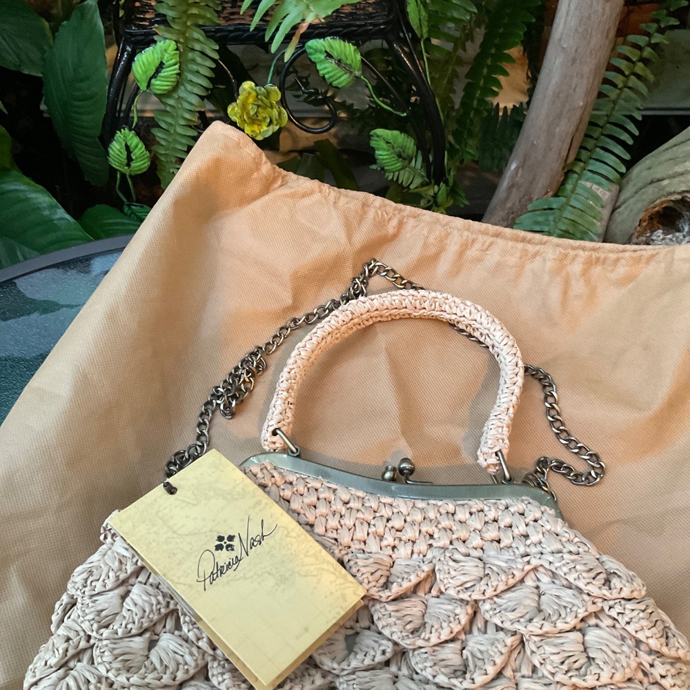 Patricia Nash Laureana Scalloped Raffia Satchel Natural Tan Colored Purse - Picture 2 of 10